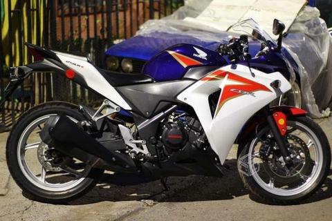 Honda CBR 250R 2013 nunca caida