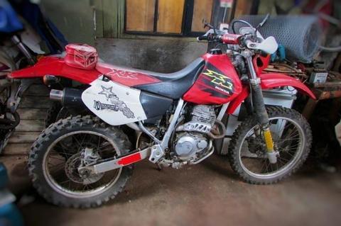 Honda XR 250 AÑO 2001