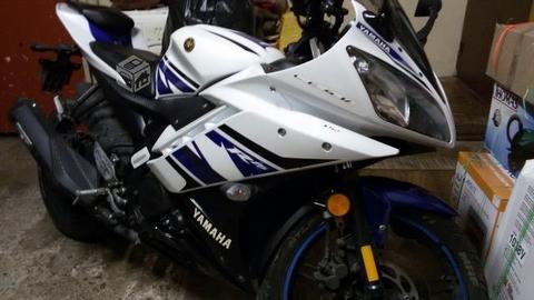 Yamaha r15 2015