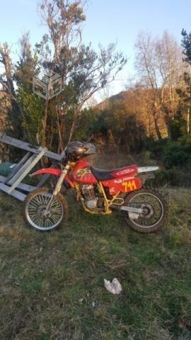 Moto Honda 250 cc