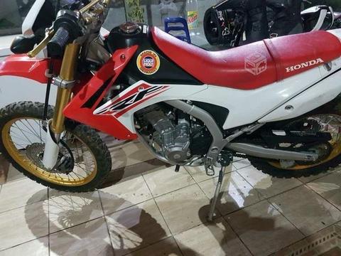 Honda crf250l 2016