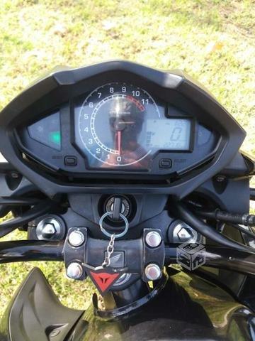 Moto Honda-Invicta