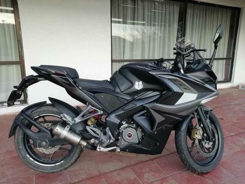 Pulsar RS200
