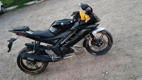 Yamaha R15 año 2014