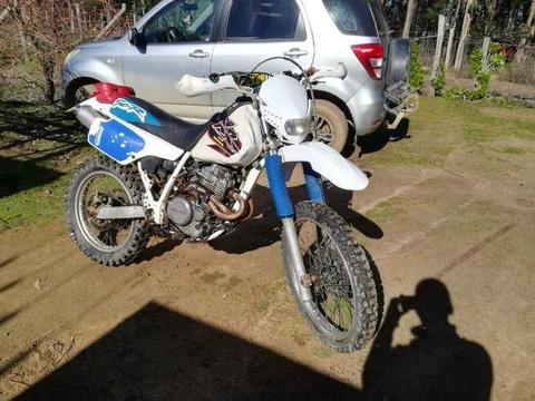 Moto Honda xr 250r