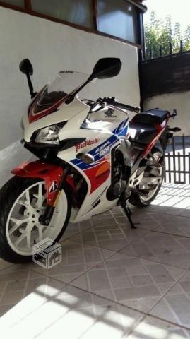 Honda cbr 500 r 2015