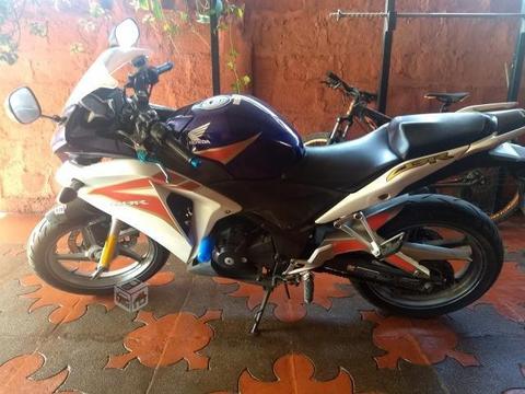 Honda CBR 250