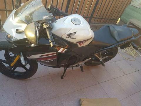 Cbr 250r honda