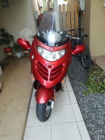 Kymco Grand Dink 250 Excelente Impecable