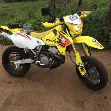 Suzuki drz 400 sm