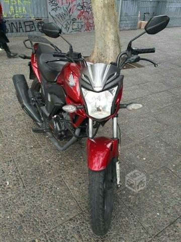 Moto Honda Invicta 150!