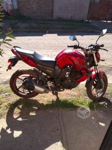 Yamaha FZ 2014