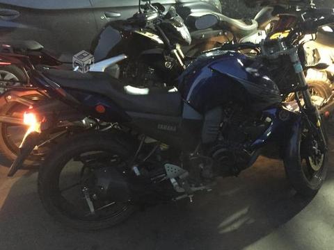 Yamaha fz 24 mil km