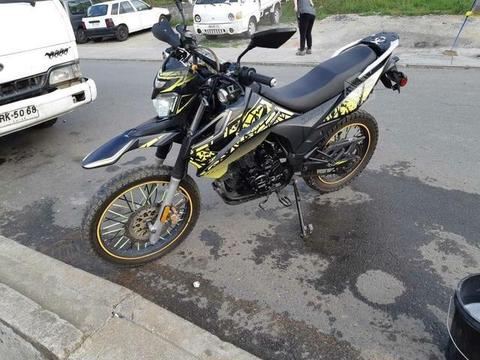 Um dsr ii 2015 200cc