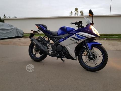 Moto Deportiva Yamaha R15 Especial Edition