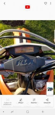 Moto KTM 250