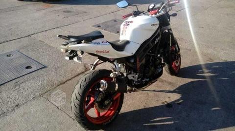 Moto hyosung 650cc