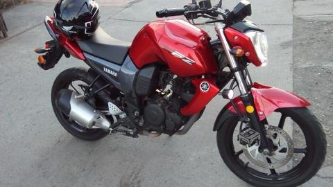 Moto Yamaha fZ 16