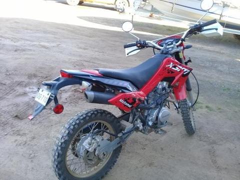 Motomel 125 cc. año 2014