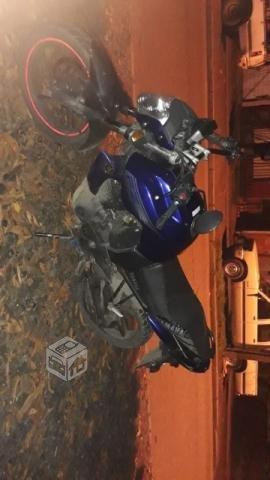 Moto yamaha fz