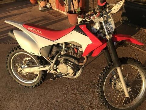 Honda crf 230 2016