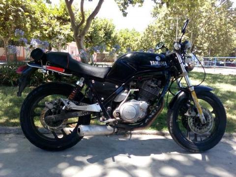 Yamaha srx 400 cc 1985
