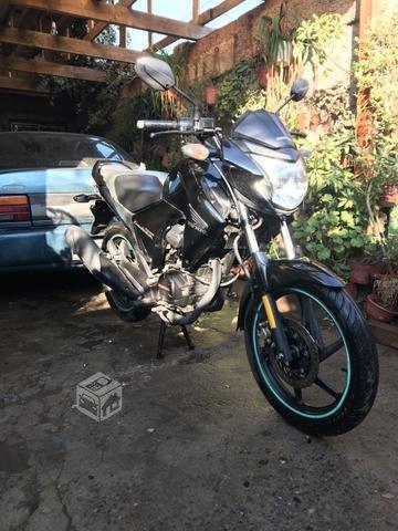 Honda invicta 150cc