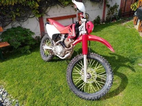 Honda CRF 230R