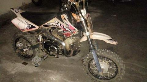 Moto maxpro