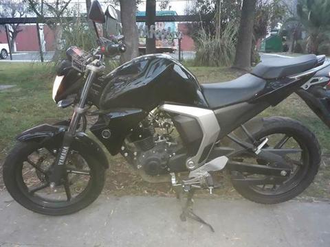 Moto yamaha fz150 2018