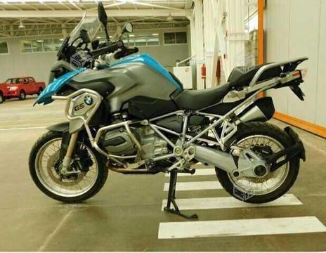 Moto bmw 1200 cc año 2014 flamante