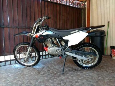 Suzuki drz 125, año 2013