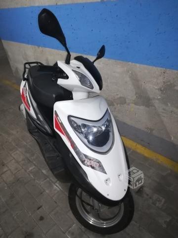 Kenway nova scooter 125