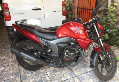 Moto honda invicta año 2016 papeles al día