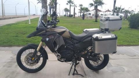 Moto BMW 850 adventure