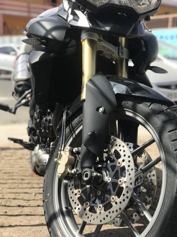Moto TRIUMPH TIGER 800 cc. Año 2012