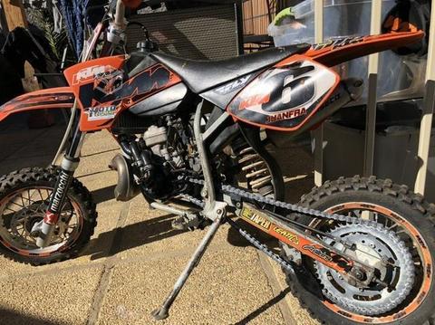 Moto niño ktm 50sx, automática para aprender