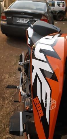 Ktm duke 200