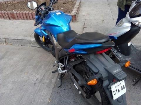 moto Suzuki año 2016