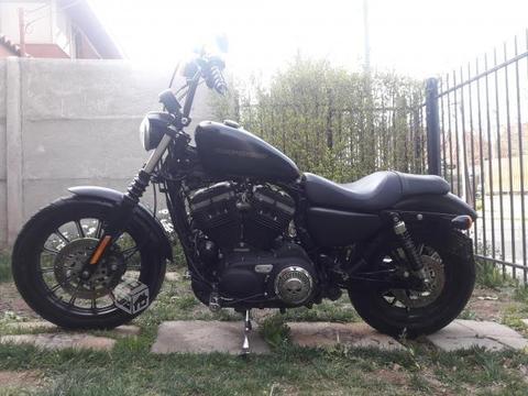 Harley Davidson Iron 883