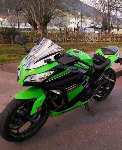 Kawasaki ninja 300 zx3r