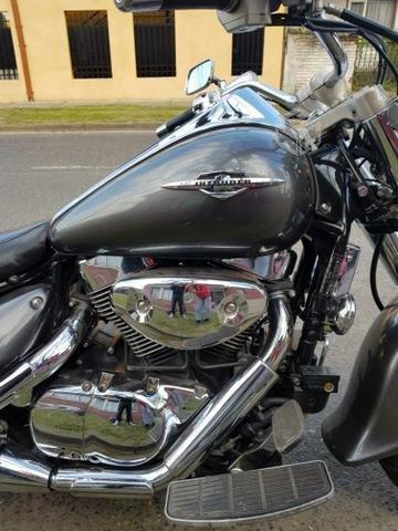 Suzuki Intruder 1.500cc. 2011