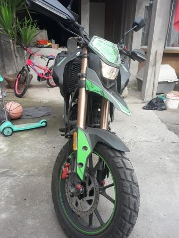 Moto tekken 250