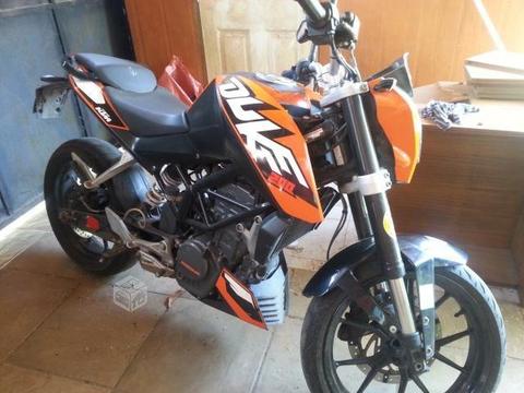 KTM 200 Duke