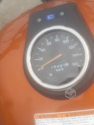 Moto suzuki año 2013 , motor 650 cc