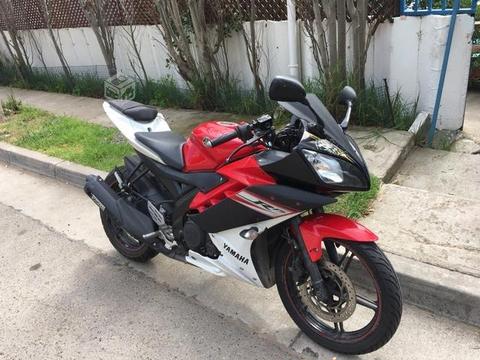 Yamaha R15