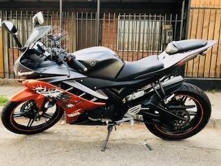 Yamaha r15