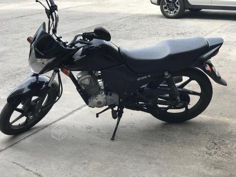 Honda cb1 125cc 2017 unico dueño