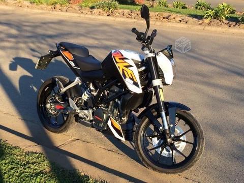 Ktm duke 200