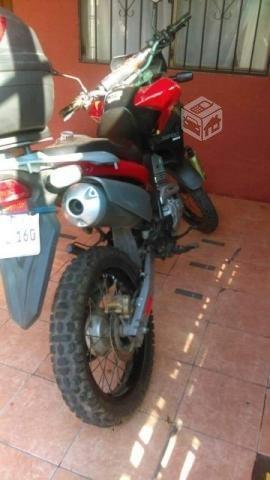 Moto Honda XRE300 2011